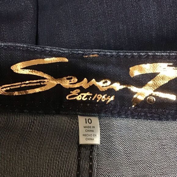 Seven7 Embellished Mid Rise Rocker Slim Boot Jeans 10 NWT - Picture 7 of 9